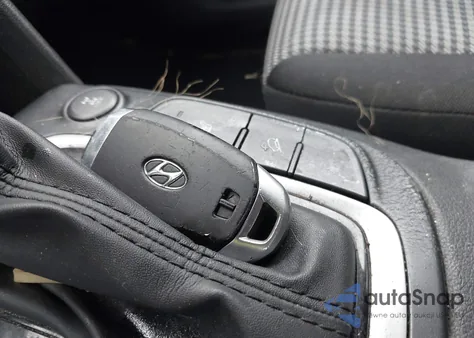 2018 Hyundai Kona Sel z USA, uszkodzony, nr VIN KM8K6CAAXJU103951